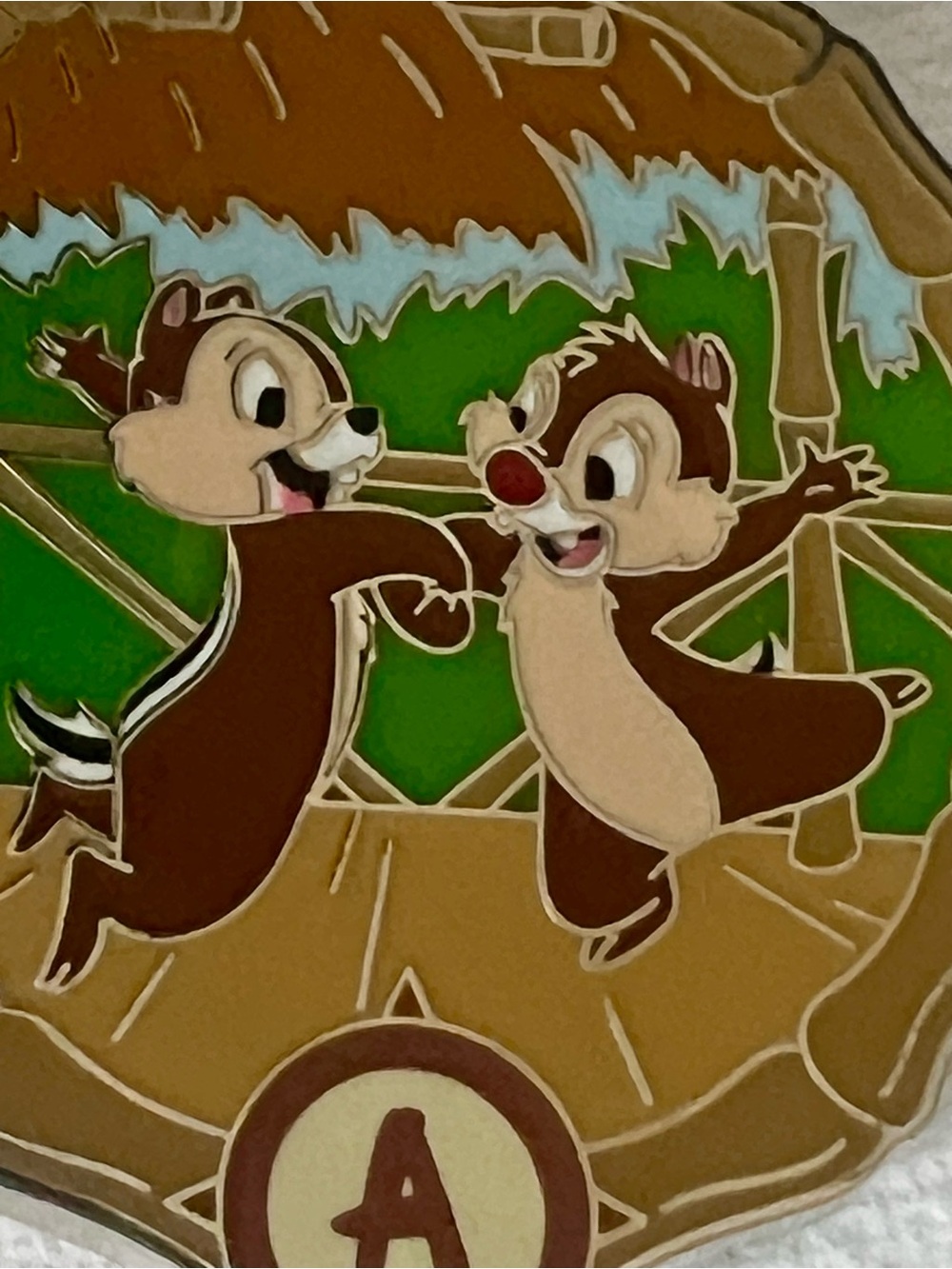 Adventureland Series Pin Set- Chip and Dale in Swiss Family Robinson Treehouse - Picture 4 of 5